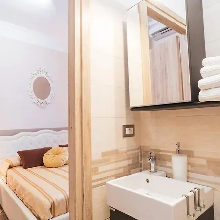 Elegante Nel Cuore Di Apartmán *